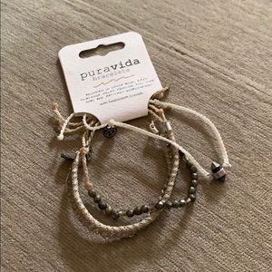 Beautiful monthly club Pura Vida bracelets